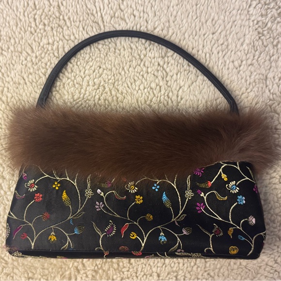 Farnell Paris embroidered bag - Picture 3 of 3